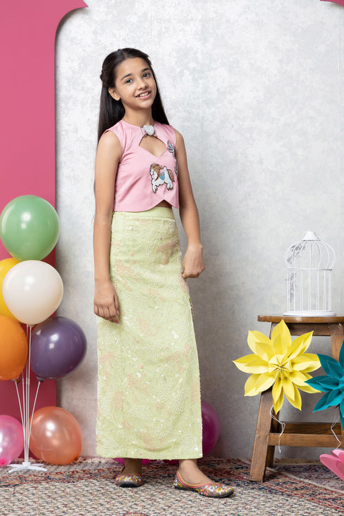 HORSE/BUTTERFLY TOP WITH BOTTLE GREEN SKIRT