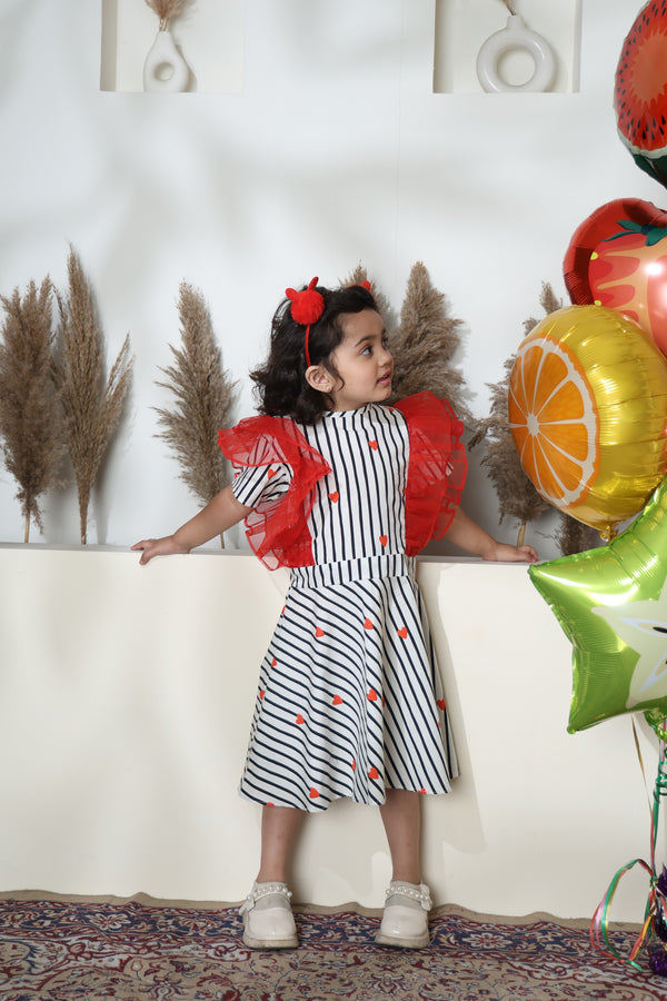 RED HEART BLACK AND WHITE DRESS