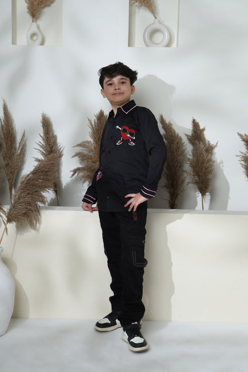 SWAG HEART WITH PINK CAR BLACK SHIRT