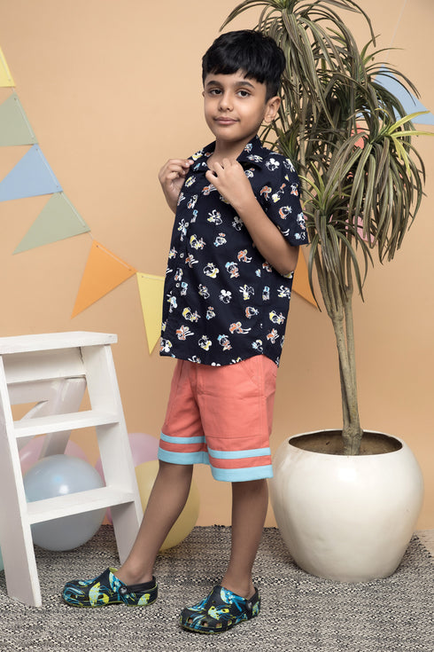 Duck Print Half Shirt and Shorts