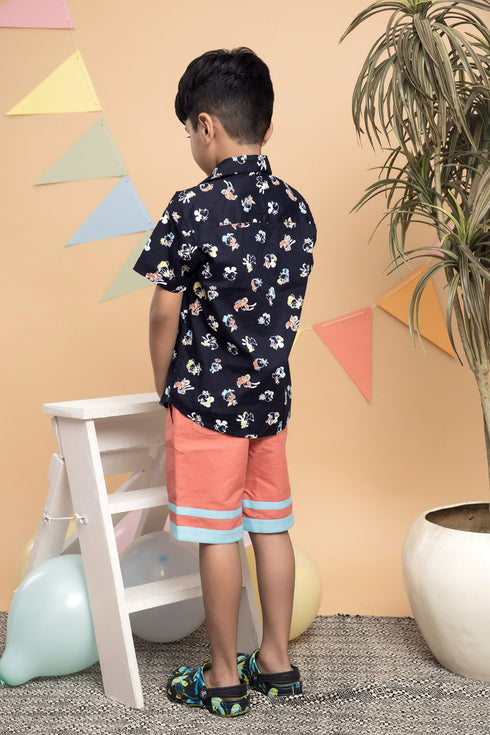 Duck Print Half Shirt and Shorts
