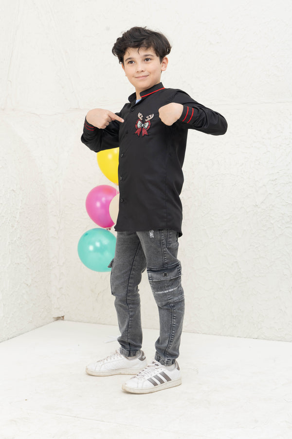 REINDEER BLACK SHIRT