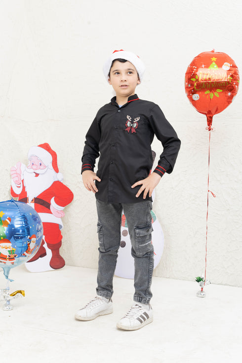 REINDEER BLACK SHIRT