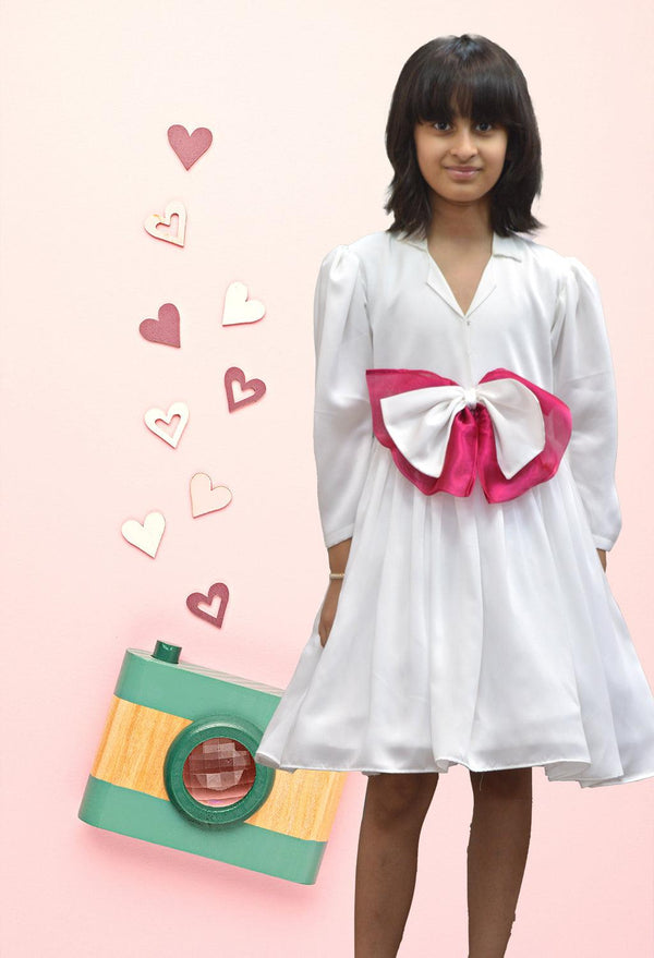 Head Phone White Dress