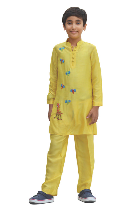 Giraffe & Bubble Bee Kurta